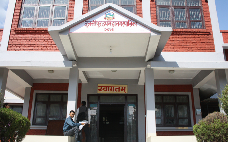 तुलसीपुरमा विद्युतीय माध्यमबाट घर नक्सा पास