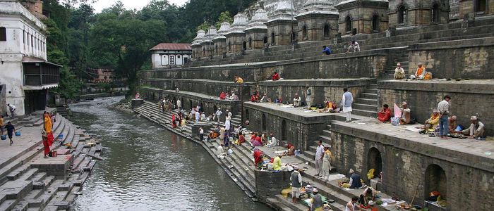 शिवरात्रिका दिन वाग्मतीमा सफा पानी बग्ने