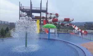 झापामा जीप फ्लाइङ र साइक्लिङ सुविधासहितको वाटरपार्क रिसोर्ट