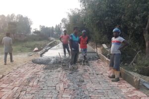 सडक निर्माण कार्य