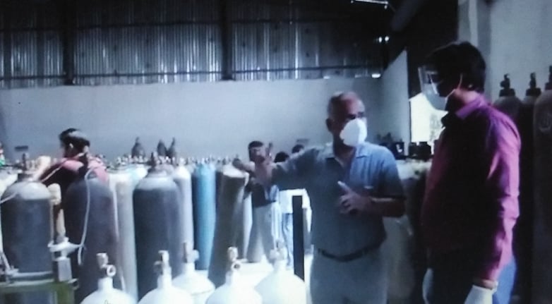 कानूनमन्त्रीद्वारा अक्सिजन उद्योगको अनुगमन- प्रदेश २ (दृश्यहरु)