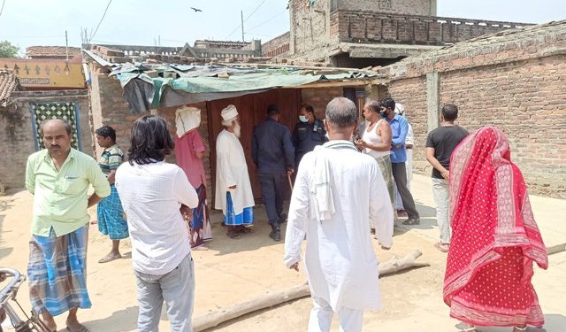 महोत्तरीको बरदाहामा शौचालय निर्माण विवाद: दुइ पक्षबीच लाठी र चिर्पट हानाहान, १ को मृत्यु