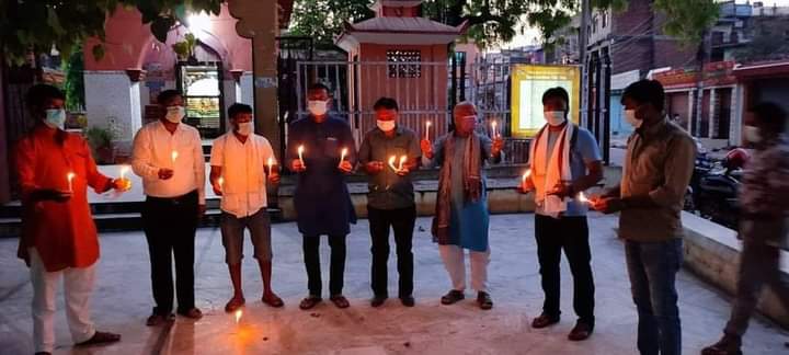 जनकपुरमा नागरिकतासम्बन्धी अध्यादेशको खुसहाली स्वागत गर्दै जसपाद्वारा दीप प्रज्वलन