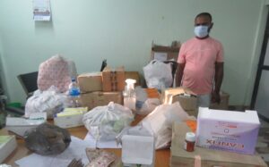 औषधी कालोबजारी आरोपमा मेडिकल स्टोरका सञ्चालक प्रहरी नियन्त्रणमा