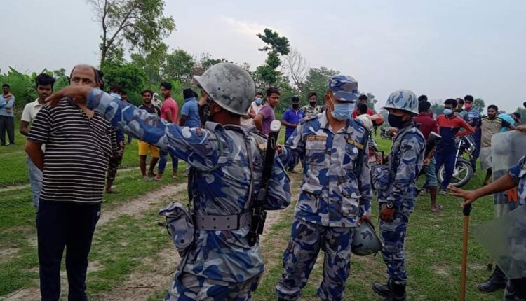 नवलपरासीको सिमा मा चल्यो गोली एक जना घाइते