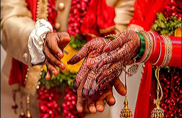 विवाहको समारोह महोत्तरीमा एकैपटक ४० जना संक्रमित: कोरोना कहर गाउमा त्रास