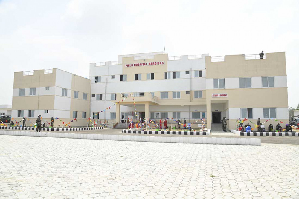 बर्दिबासको सैनिक फिल्डमा अस्पताल सञ्चालन हुदै