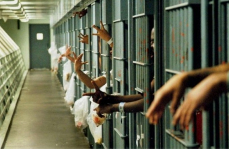 क्षमताभन्दा तेब्बर कैदीबन्दीले गर्दा सङ्क्रमणको जोखिम