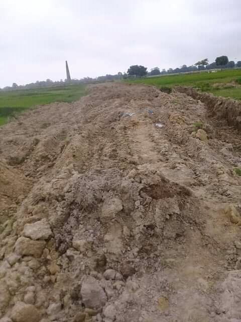 किसानको आत्मामाथि डोजर चलाउँदै ; स्थानीय तहका महामहिमहरु