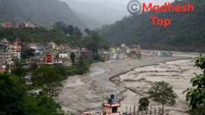 मेलम्ची खोलामा फेरि फेरी आयो भीषण बाढी