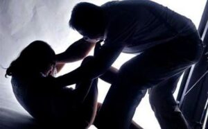 आफ्नै छोरीलाई जबरजस्ती करणी गर्ने अभियोगमा बाबु पक्राउ