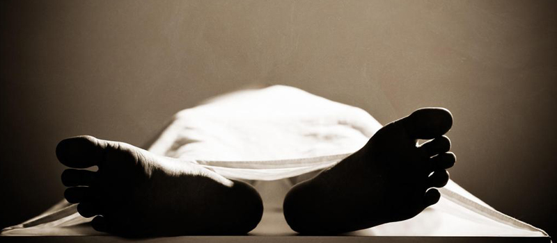 महोत्तरीको एक पोखरीको डिलमा मुखियाको शव फेला