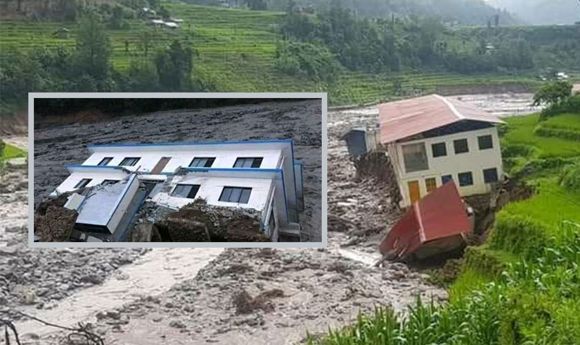 मेलम्चीको बाढीले ढाल्यो प्रहरी कार्यालयको पक्की भवन