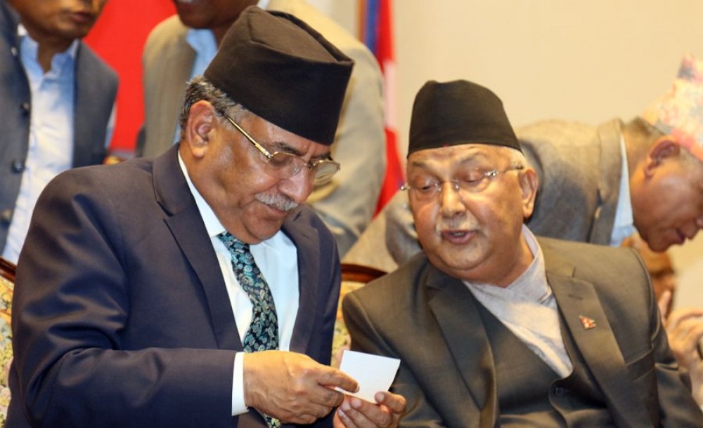 नेकपाको एकता भाँड्ने ओली हुन् कि प्रचण्ड ?